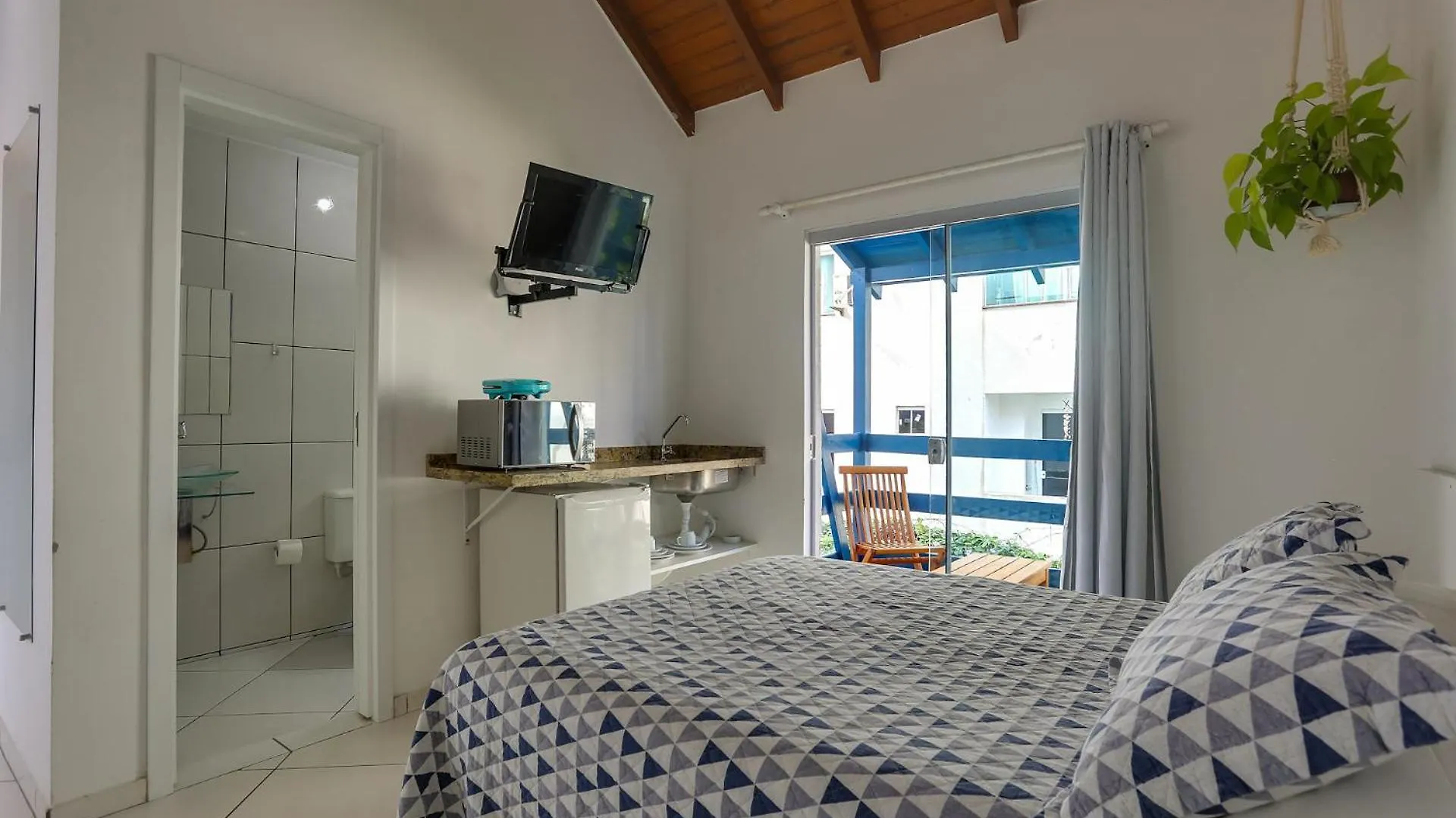 Pousada Canario Azul (Adults Only) Bombinhas 4*,  Brasil